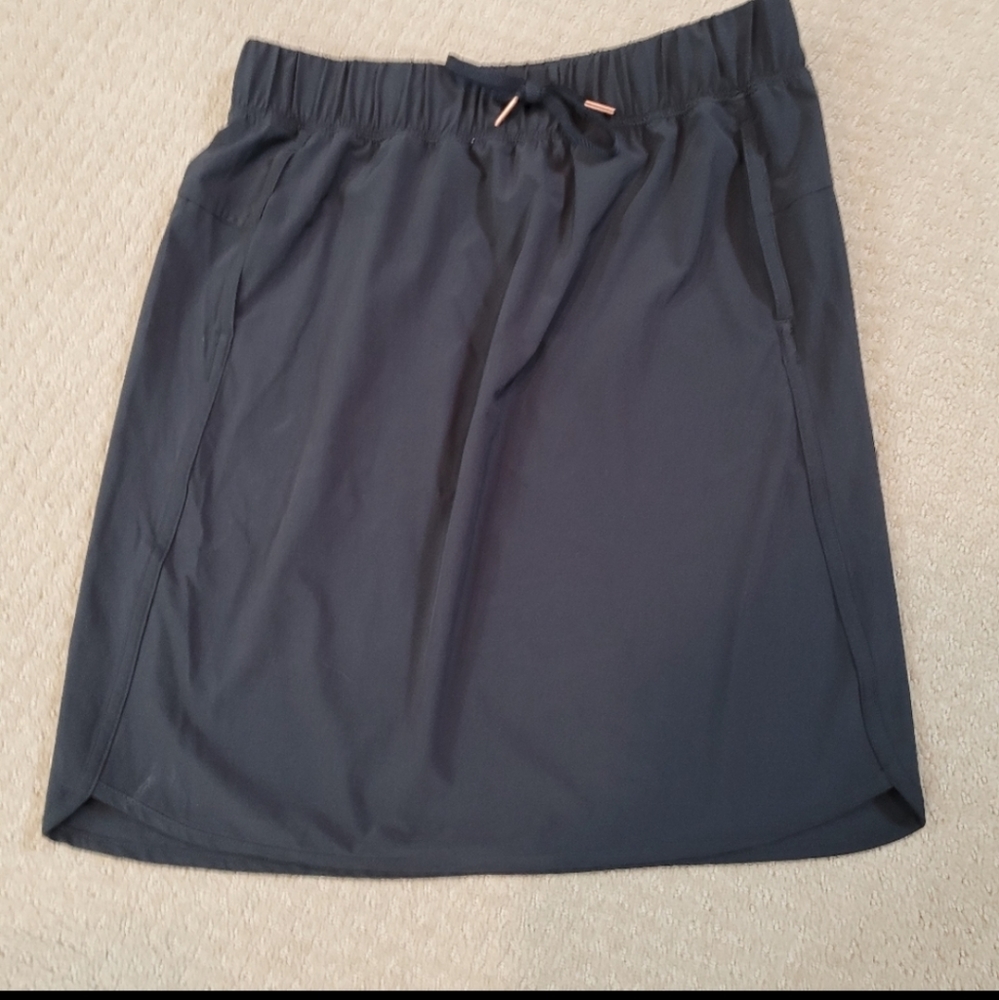 Calia by Carrie Underwood Anywhere Woven Skirt